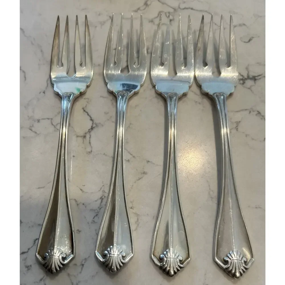 Oneida selling set
